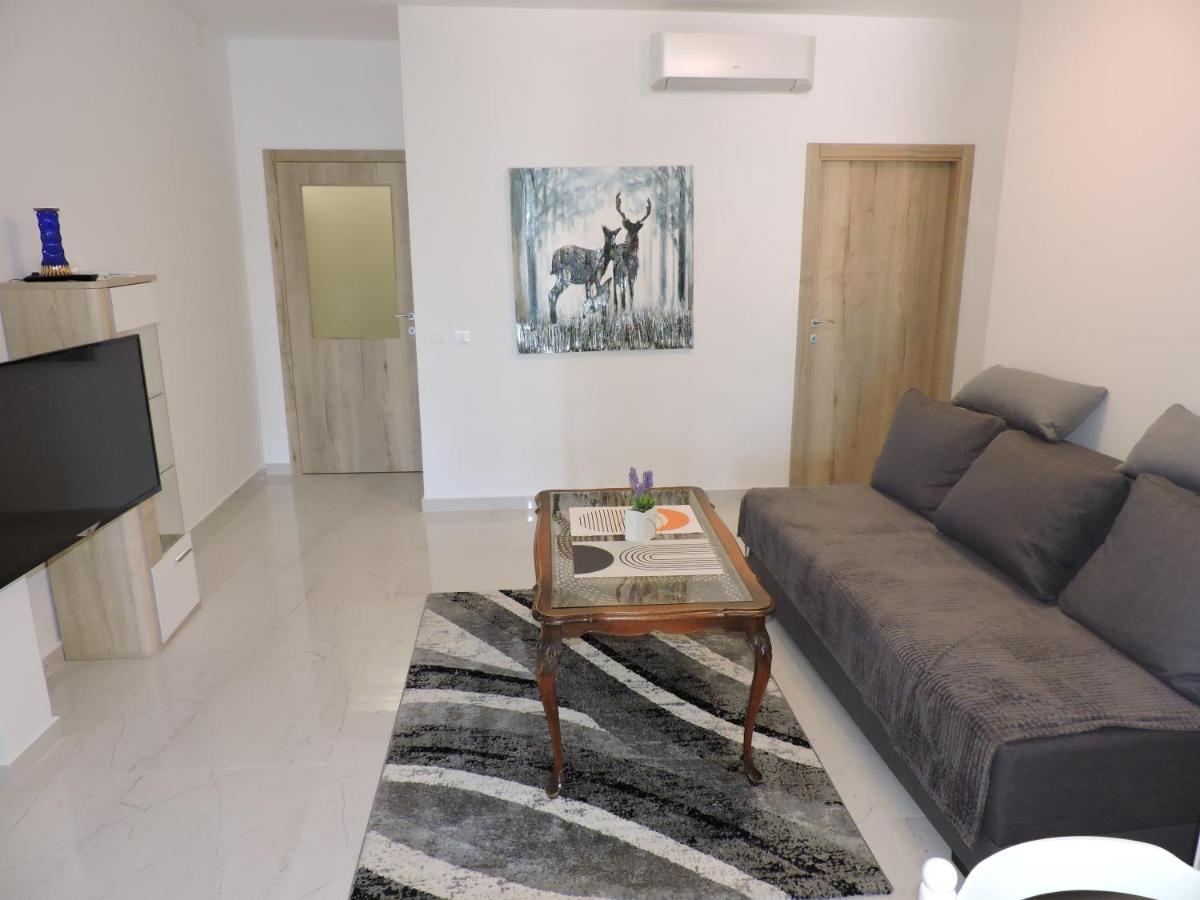 Berat Apartment Vodnjan Exteriör bild