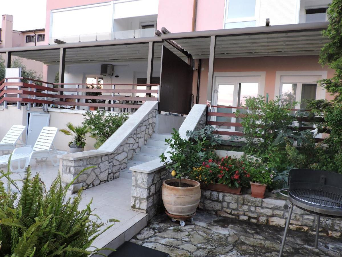 Berat Apartment Vodnjan Exteriör bild