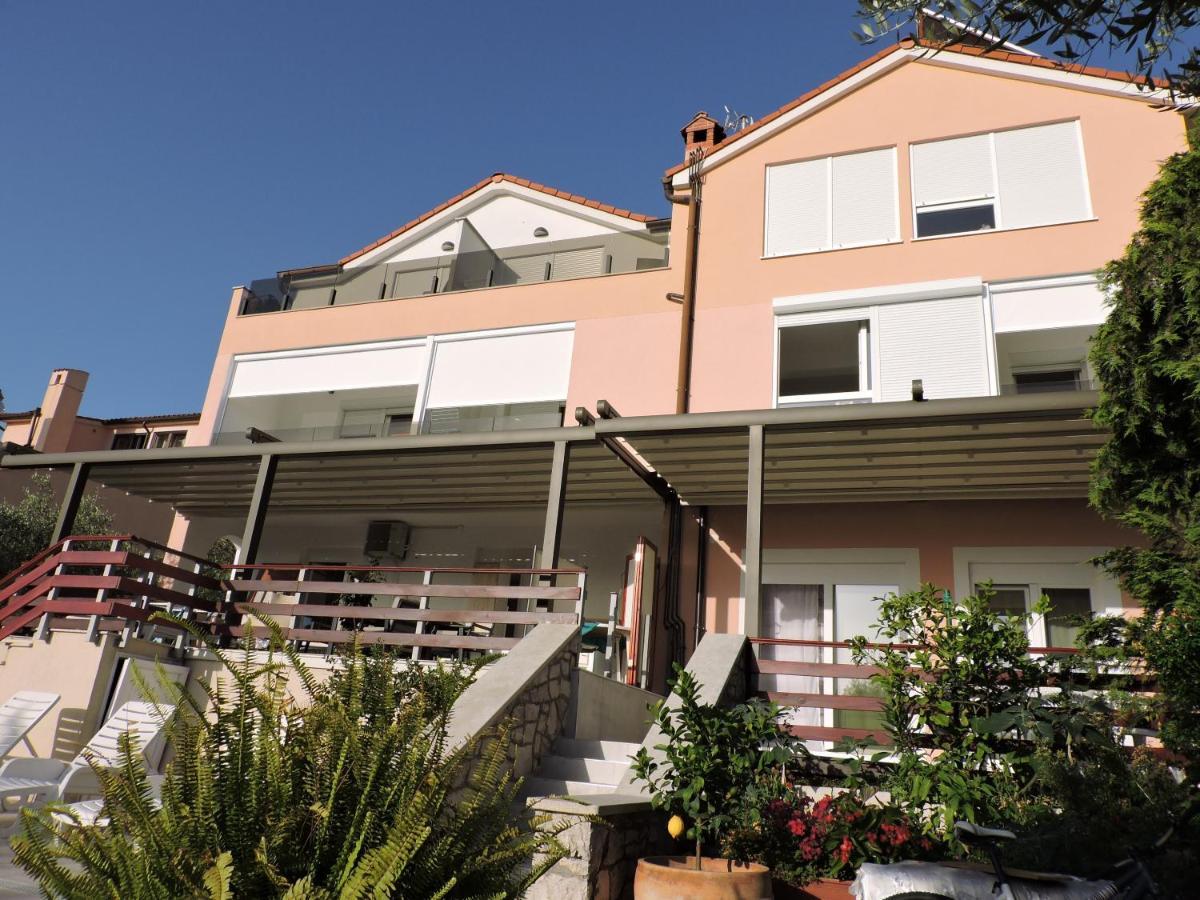 Berat Apartment Vodnjan Exteriör bild